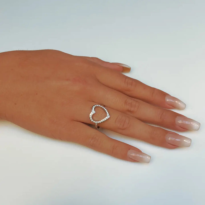 Bague en Cœur Argenté Main