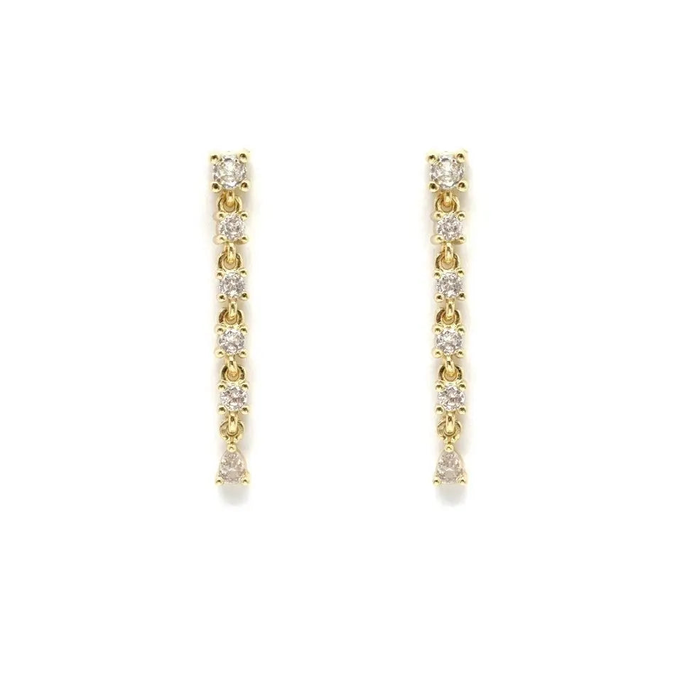 Boucles d’oreilles longues strass en acier inoxydable composées de six strass vert