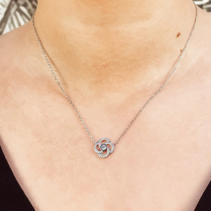 Collier Fin Ras du Cou