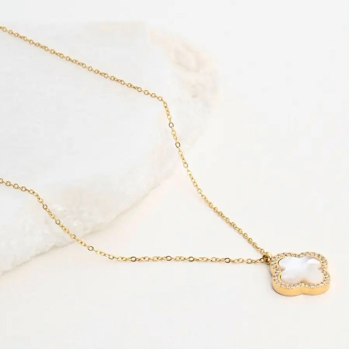 Collier trèfle nacre doré